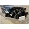 Image 4 : 2 BAGS OF USB CHARGE PLUGS