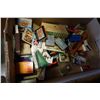 Image 2 : TRAY OF COLLECTOR MATCHBOOKS AND BOXES