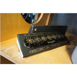 CALCULATOR CORPS ADDING MACHINE