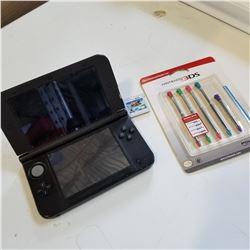 BLUE 3DSXL W/GAME AND STYLUS PACK WORKING