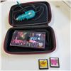 Image 1 : GUITAR HERO DS LITE W/ 2 GAMES AND CASE WORKING