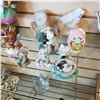 Image 1 : LOT OF 6 BUNNY FIGURES AND 2 CHAIRS FIGURES
