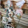 Image 2 : LOT OF 6 BUNNY FIGURES AND 2 CHAIRS FIGURES