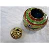 Image 3 : 2 GINGER JARS - 1 CLOISONNE