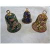Image 3 : LOT OF CLOISONNE BELLS AND VASE