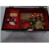 Image 2 : ORIENTAL JEWELLERY BOX W/ BEADED JEWELLERY