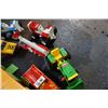Image 3 : 12 VINTAGE DINKY CARS