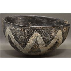 MACDONALD POTTERY BOWL