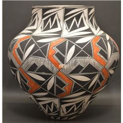 ACOMA INDIAN POTTERY JAR