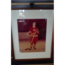 Official NHL Photo (8x10) - Gordie Howe