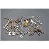 Image 1 : Assorted Old Sekeleton Keys