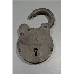 Vintage Lock(s) / with Keys!