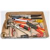 Image 1 : FLAT OF ASSORTED TOOLS
