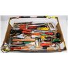 Image 1 : FLAT OF ASSORTED TOOLS