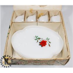 ROSE CREST SNACK SET.