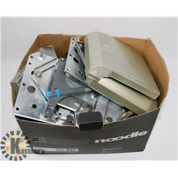 SET OF 8 LIFT UP CABINET DOOR HINGES