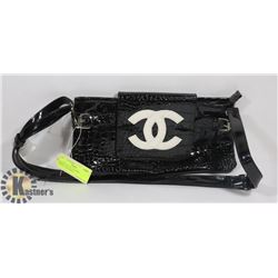 CHANEL BLACK AND WHITE LOGO REPLICA HANDBAG
