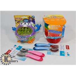 BAG OF BABY ACCESSORIES