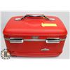 Image 1 : VINTAGE TRIAN CASE 1950S BRIGHT RED AMERICAN