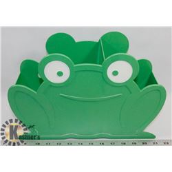 GREEN FROG TOOL ORGANIZER