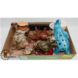 BOX OF DÉCOR ELEPHANTS