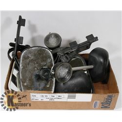 LOT OF TRAILER MIRRORS