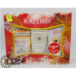 BURTS BEES FACE ESSENTIALS GIFT SET
