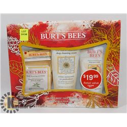 BURTS BEES FACE ESSENTIALS GIFT SET