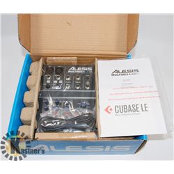 ALESIS MULTIMIX 4 USB FX 4-CHANNEL MIXER WITH