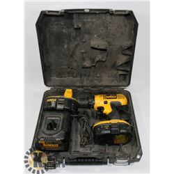DEWALT 1/2" CORDLESS DRILL