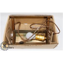 VINTAGE BRASS DESK LIGHT
