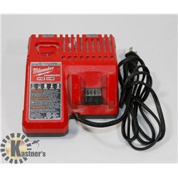 MILWAUKEE M12 M18 CHARGER