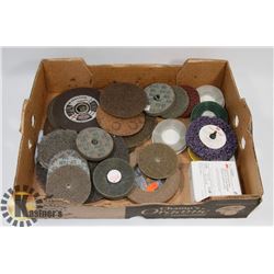 FLAT OF VARIOUS GRINDING DISCS
