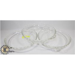 LOT OF 3 PYREX FANCY EDGE PIE PLATES