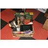 Image 1 : BOX OF KITCHEN MISCELLANEOUS.