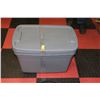 Image 1 : LOT OF 3 STORAGE TOTES