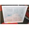 Image 1 : WHITE PICTURE FRAME-HOLDS 8 PICTURES