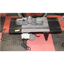 CRAFTSMAN ROUTER AND TABLE.