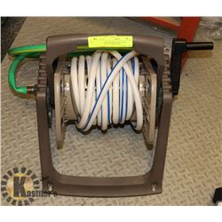 SIDE TRACKER PLASTIC WALL MOUNT GARDEN HOSE