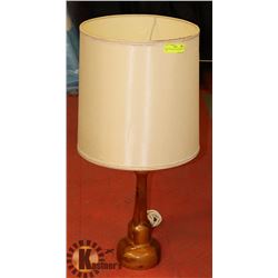 SOLID WOOD BASE TABLE LAMP, 31" TALL