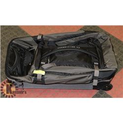 EDDIE BAUER BAG EXPEDITION DROP BOTTOM ROLLING