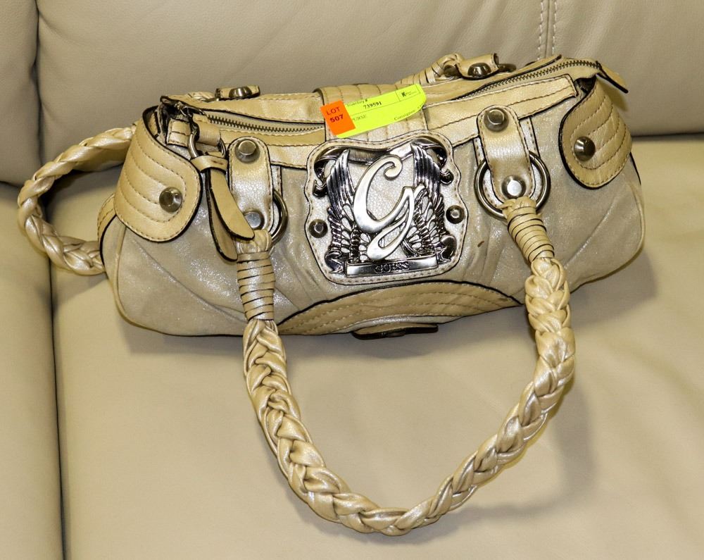 GUESS PURSE Kastner Auctions