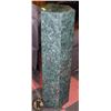 Image 1 : 42" DISPLAY COLUMN