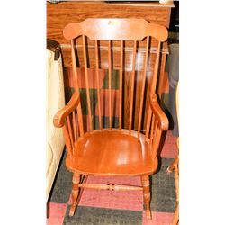 VINTAGE WOOD ROCKING CHAIR