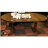 Image 1 : ANTIQUE THREE LEAF DOUBLE PEDESTAL MAHOGANY DINING