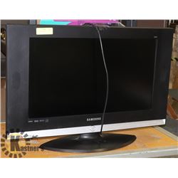 26" FLAT SCREEN SAMSUNG TV.