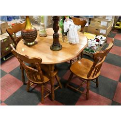 VINTAGE WOOD TABLE W/4 CHAIRS