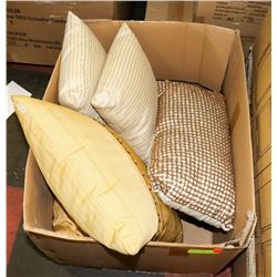 5 SHOWHOME ACCENT PILLOWS