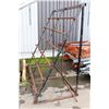 Image 1 : METAL TOOL RACK