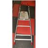 Image 1 : HEAVY DUTY ALUMINUM 3 STEP LADDER 4' TALL. TOOLS